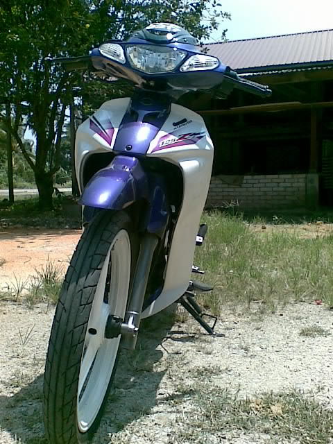 125zr Biru Putih