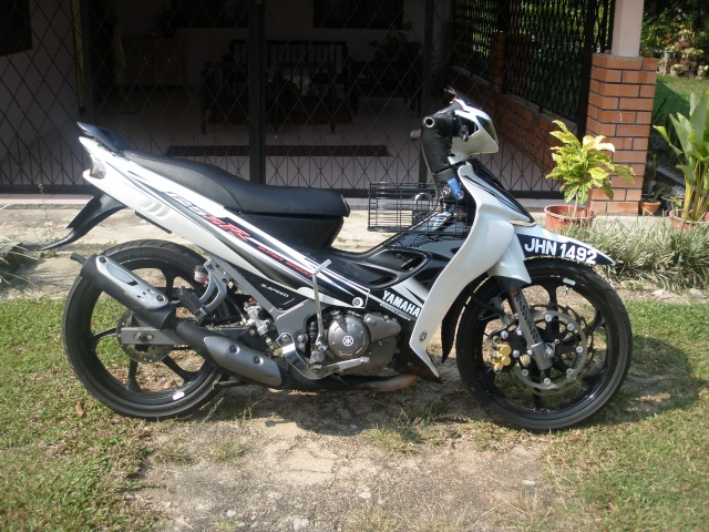 125zr Black