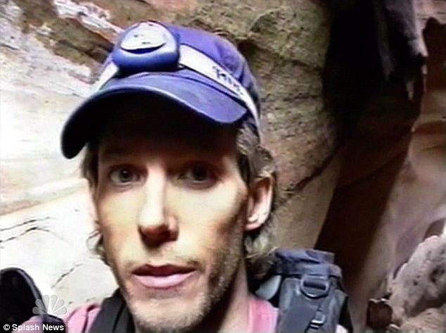127 Hours Arm Scene