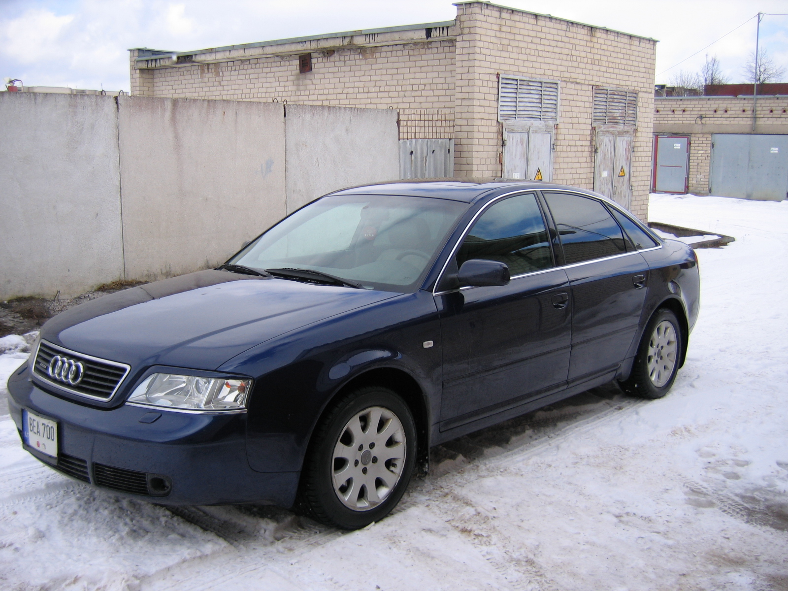 1999 Audi A6 Avant Quattro Specs