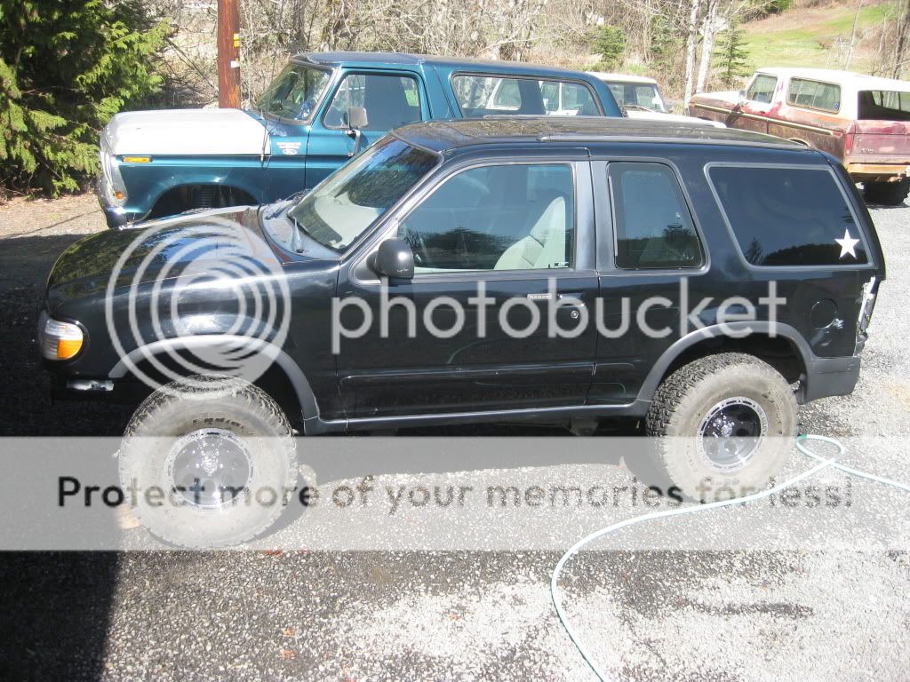 1999 Ford Explorer Sport Lifted