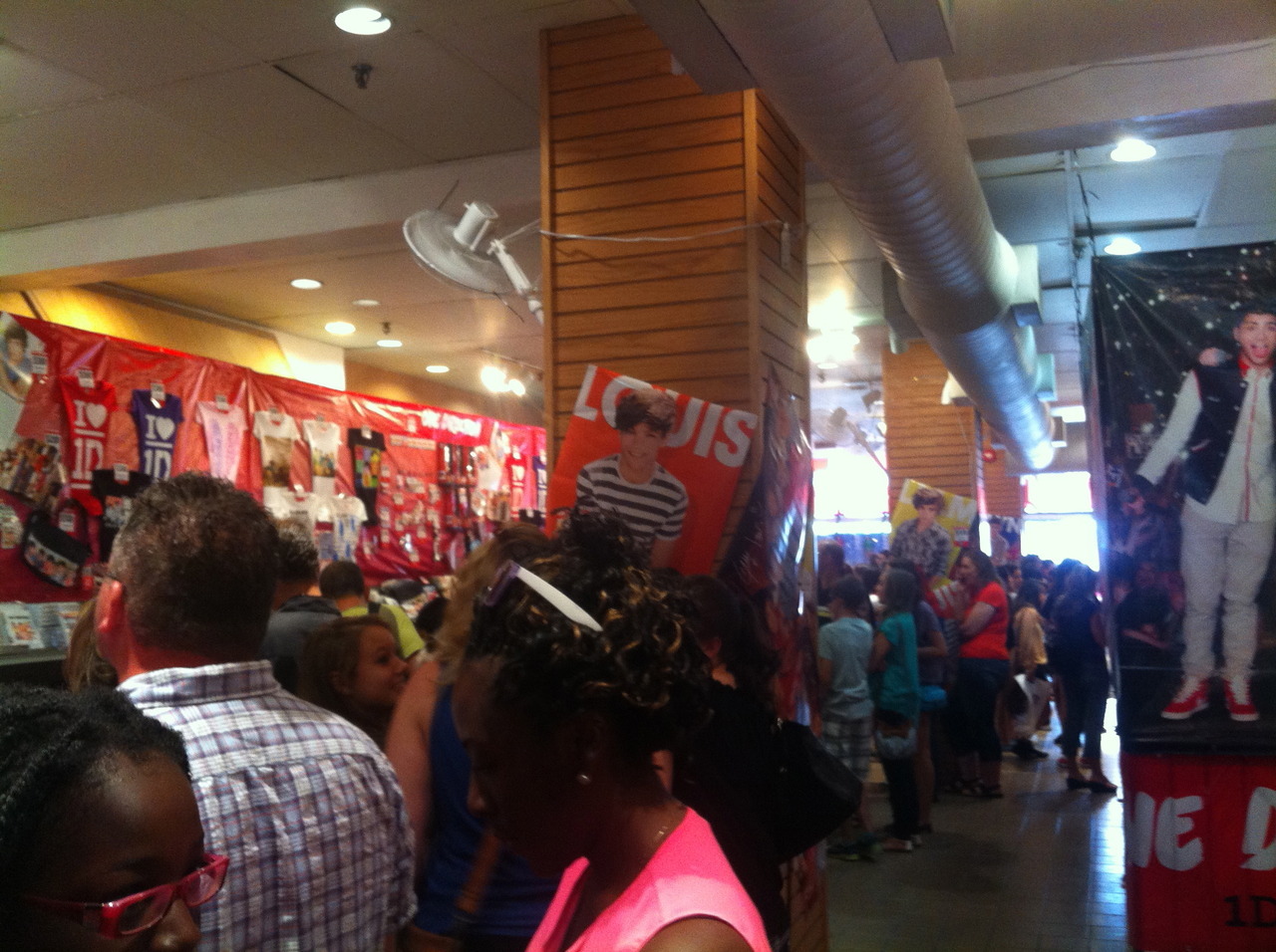 1d World Adelaide