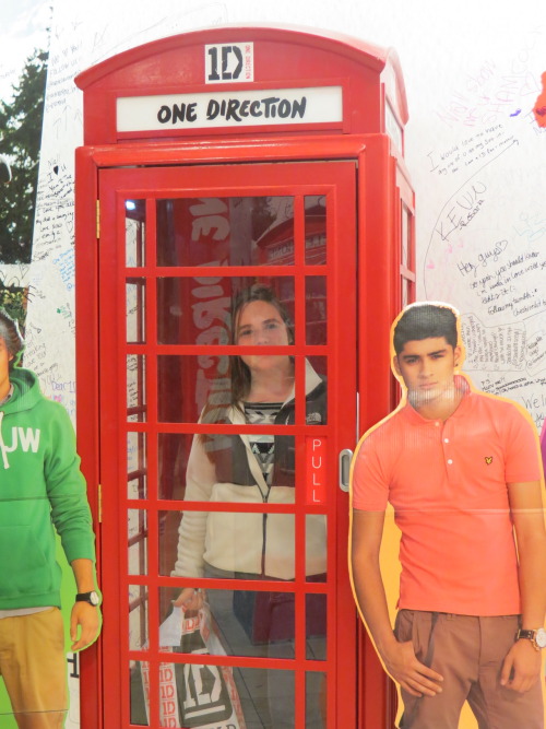 1d World New York Closing