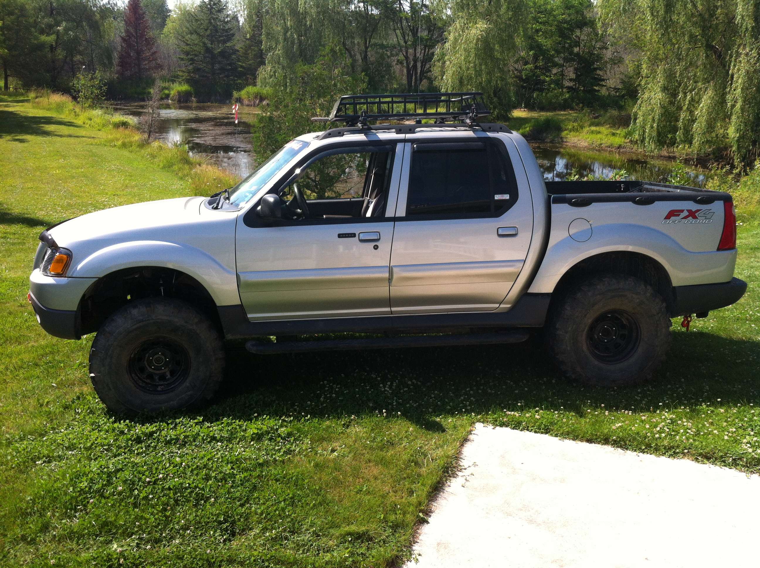 2001 Ford Explorer Sport Trac Lifted