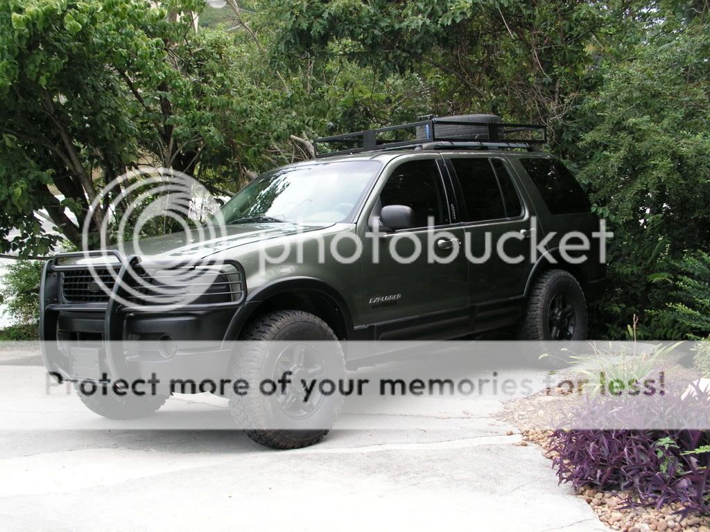 2002 Ford Explorer Sport Trac Black