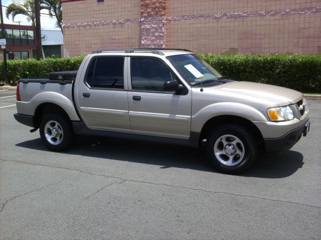 2004 Ford Explorer Sport Trac Adrenalin