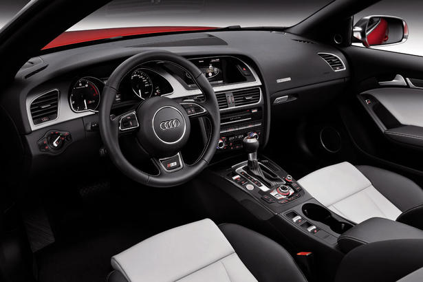 2010 Audi A5 Interior