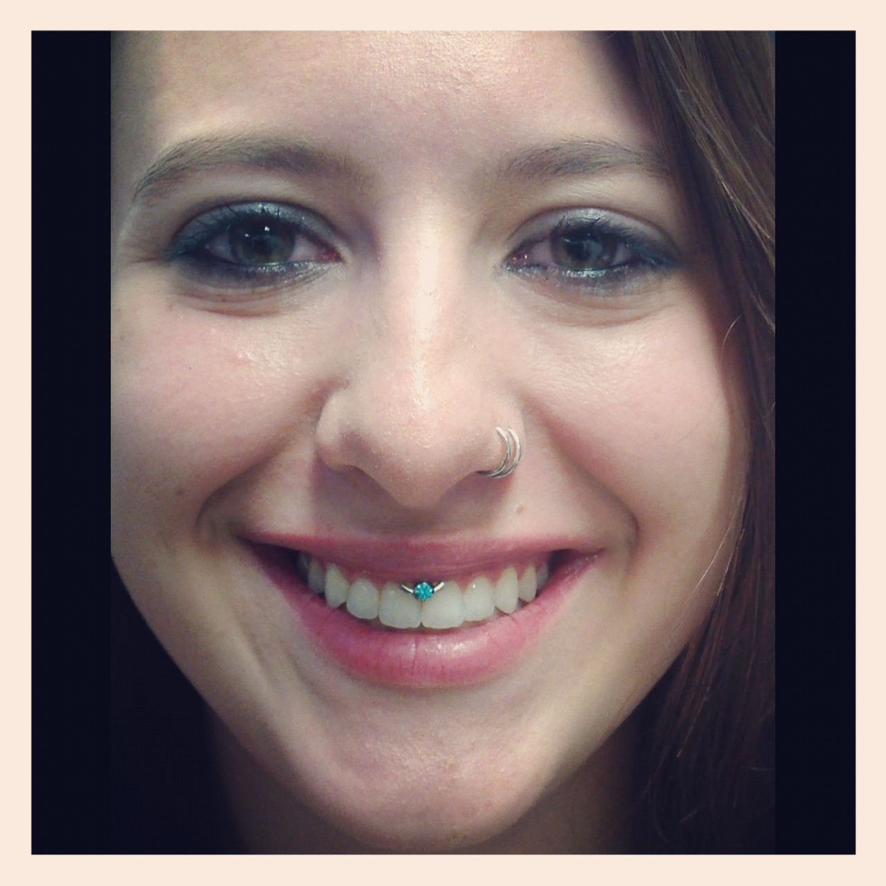 Smiley Piercing Bar