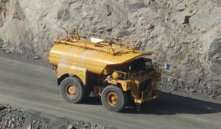 777 Caterpillar Truck