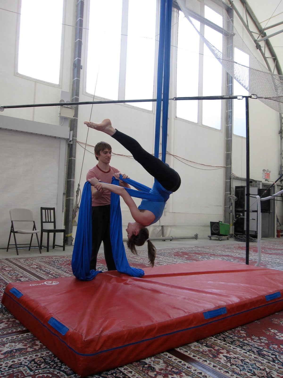 Aerial Silks Classes Los Angeles