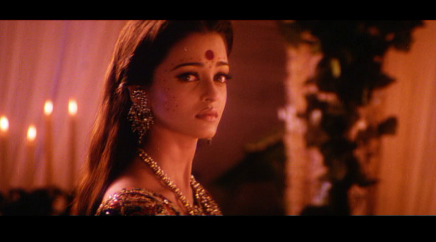 Aishwarya Rai Hot In Shabd