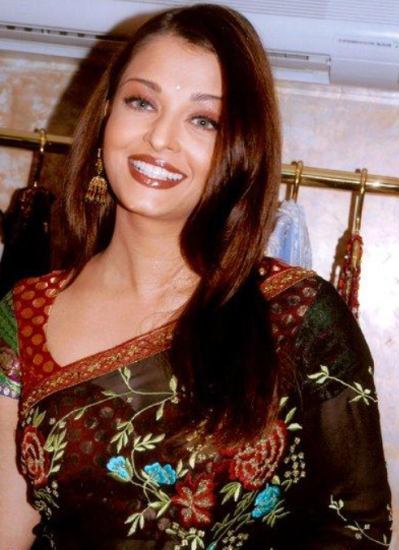 Aishwarya Rai Photos In Saree