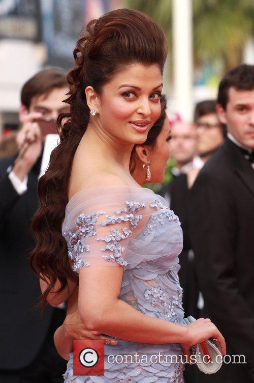 Aishwarya Rai Wedding Dress Up Games