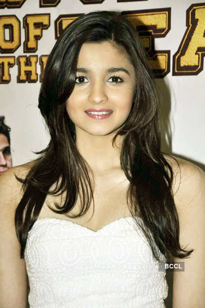 Alia Bhatt Hot Pics In Soty