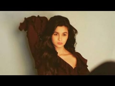 Alia Bhatt Kissing Scene