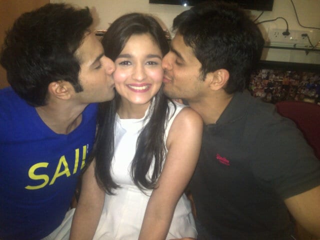 Alia Bhatt Kissing Varun Dhawan