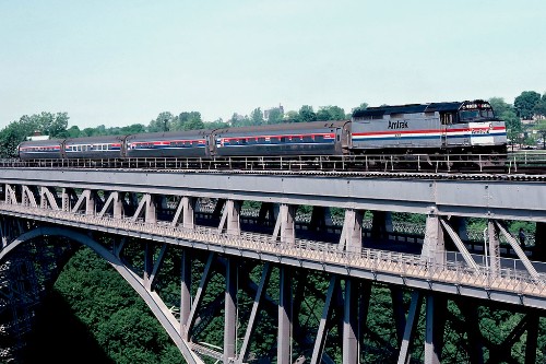 Amtrak Maple Leaf