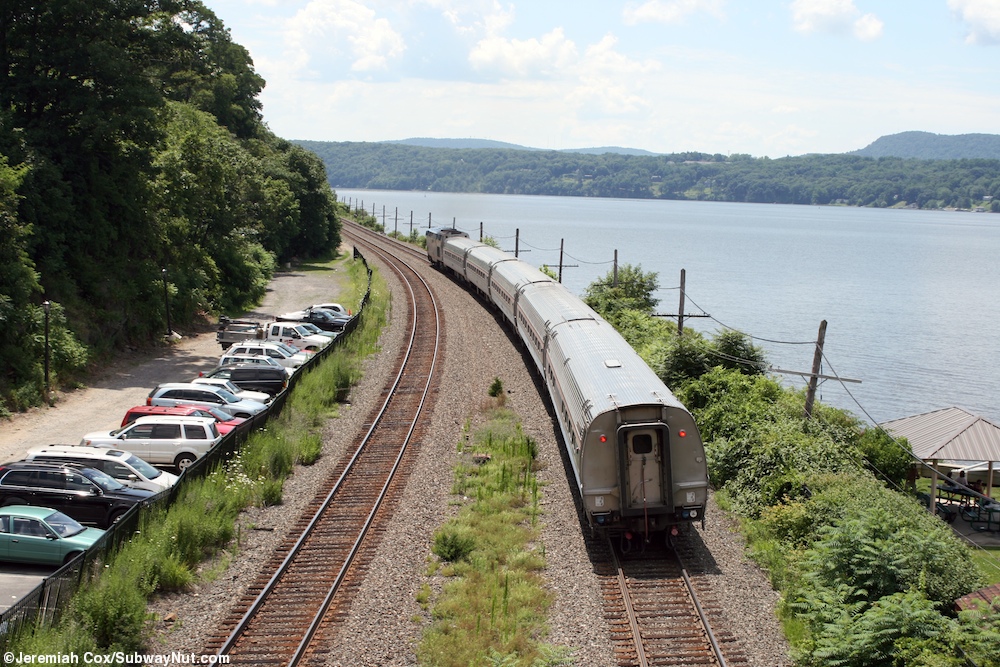 Amtrak Maple Leaf Business Class