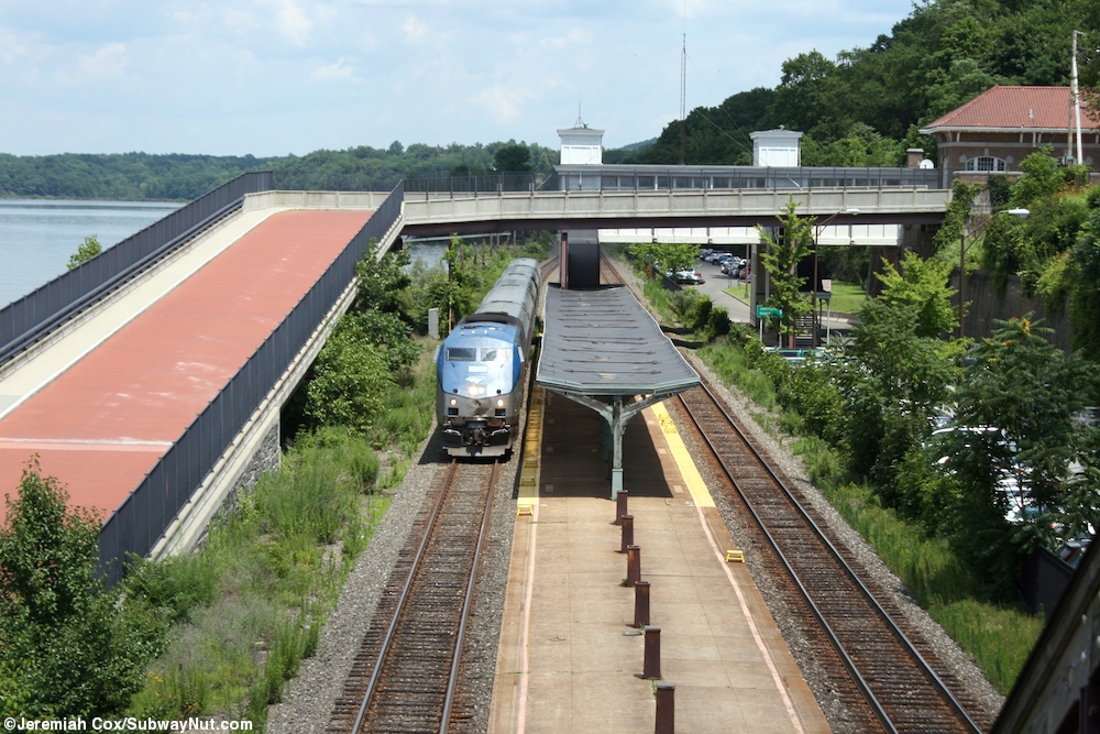 Amtrak Maple Leaf Schedule