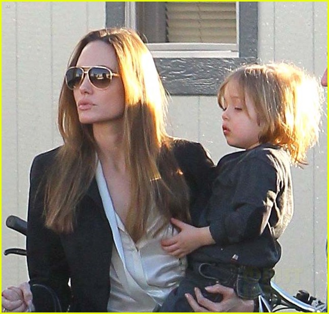 Angelina Jolie And Brad Pitt Family Photos