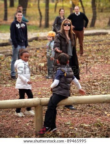 Angelina Jolie And Brad Pitt Kids Ages