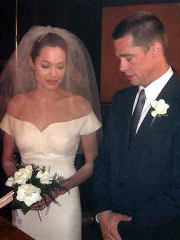 Angelina Jolie And Brad Pitt Wedding Date