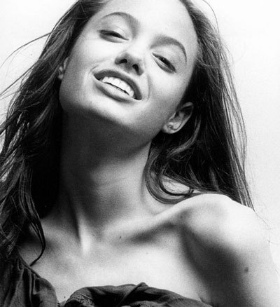 Angelina Jolie Young Photo