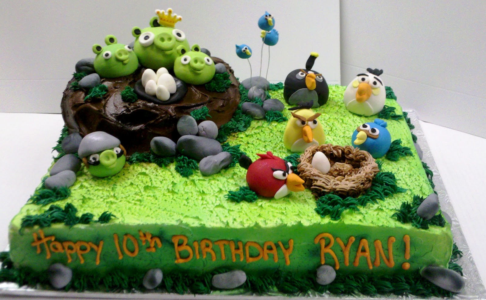 Angry Birds Cake Ideas