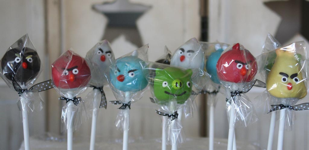 Angry Birds Cake Pops