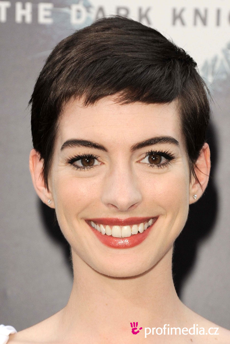 Anne Hathaway