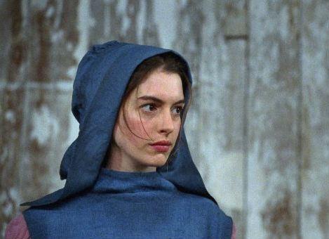 Anne Hathaway Flash Les Miserables