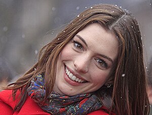 Anne Hathaway Flash Photo Unedited