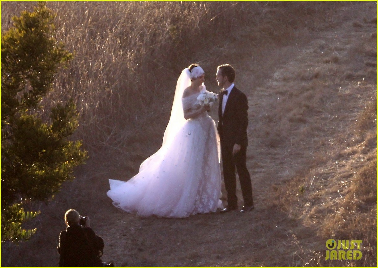 Anne Hathaway Wedding Photoshoot