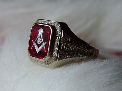 Antique Freemason Ring