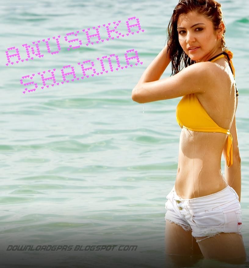 Anushka Sharma Hot Wallpapers Free Download