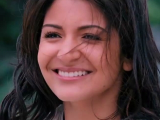 Anushka Sharma Wallpapers In Jab Tak Hai Jaan