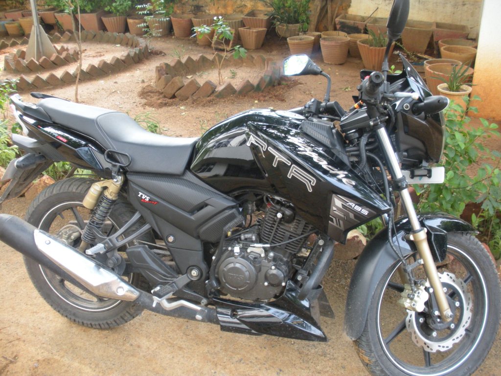 Apache Rtr 180 Abs Price In Bangalore