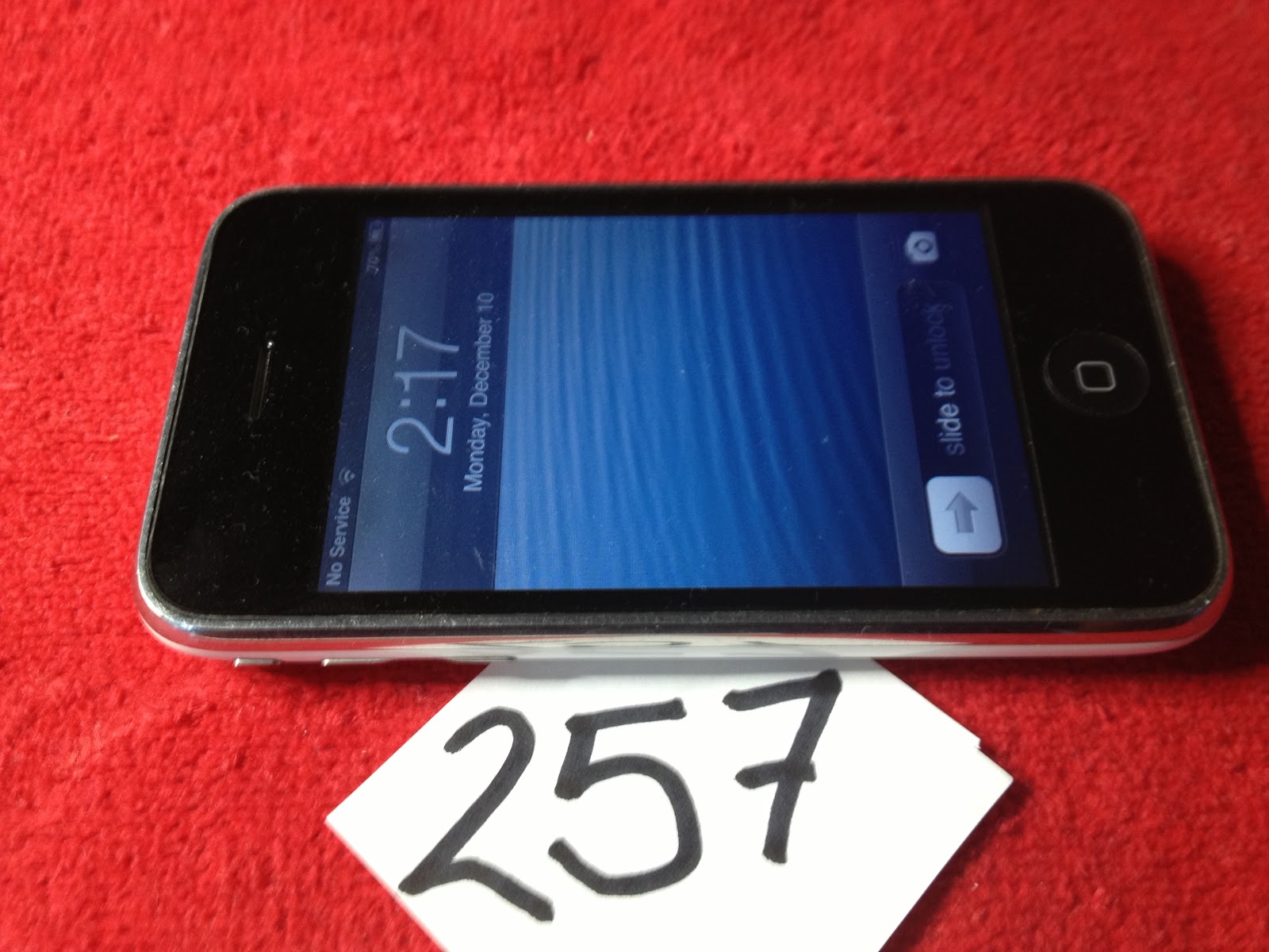 Apple Iphone 3gs 16gb White Features