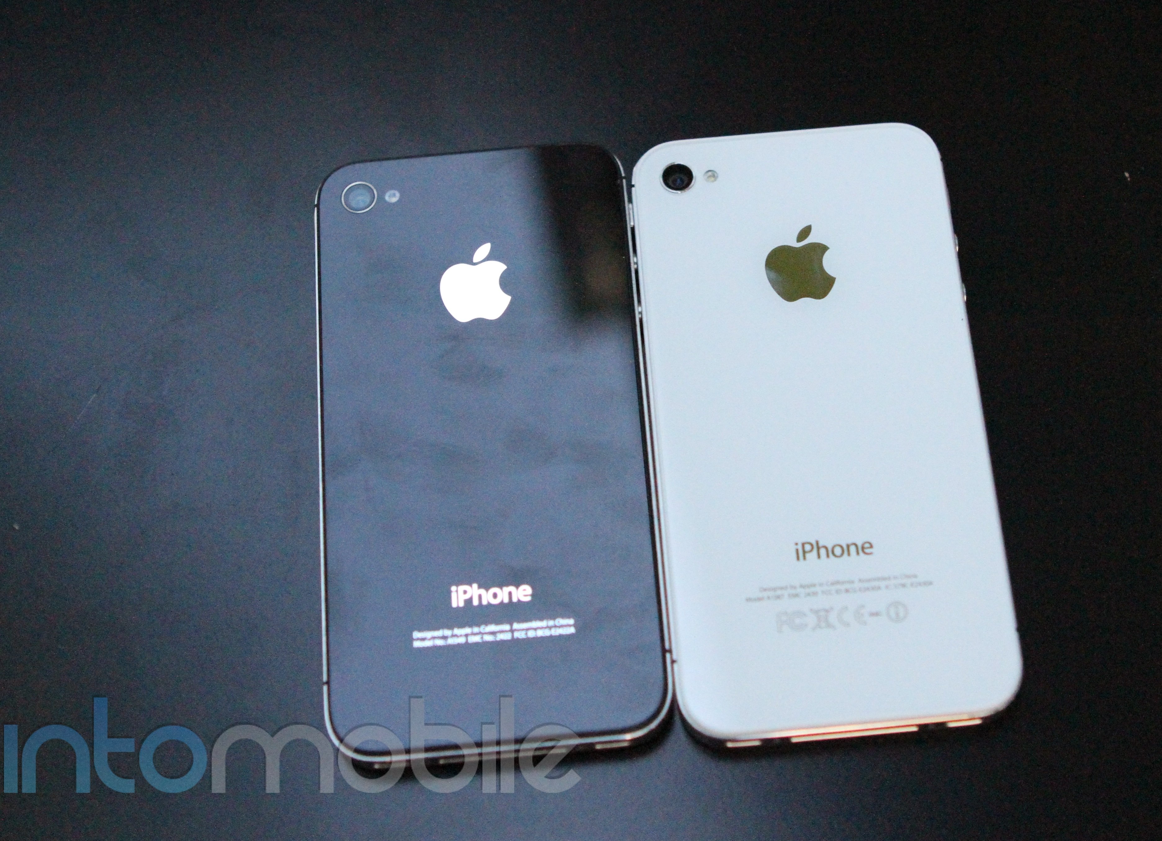 Apple Iphone 4s White Vs Black