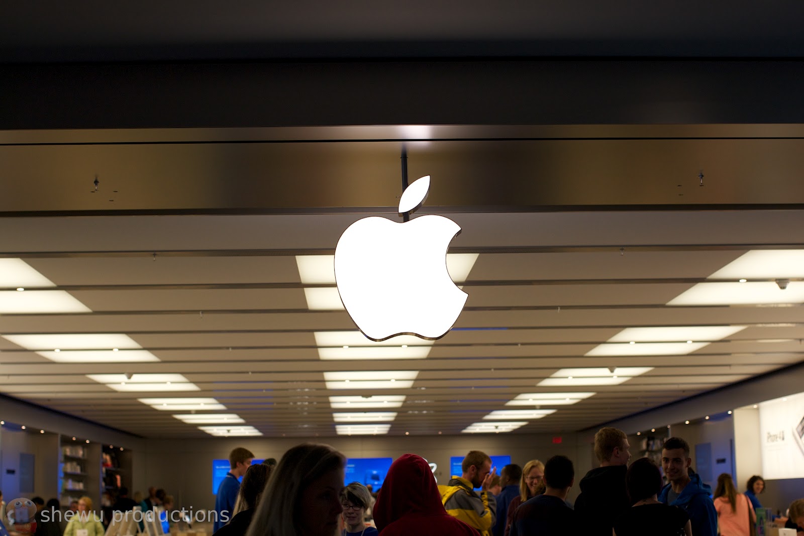 Apple Store 5th Ave Mall