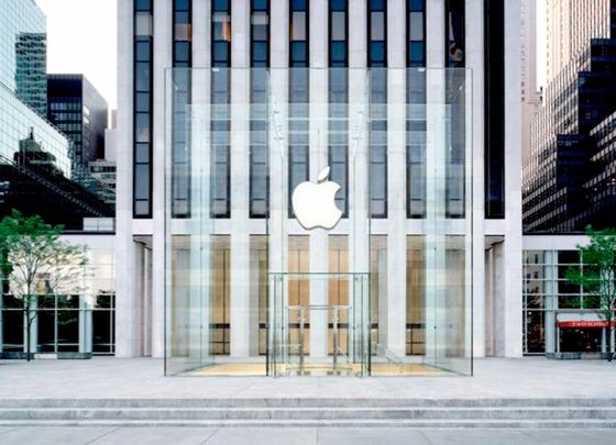 Apple Store 5th Ave Manhattan