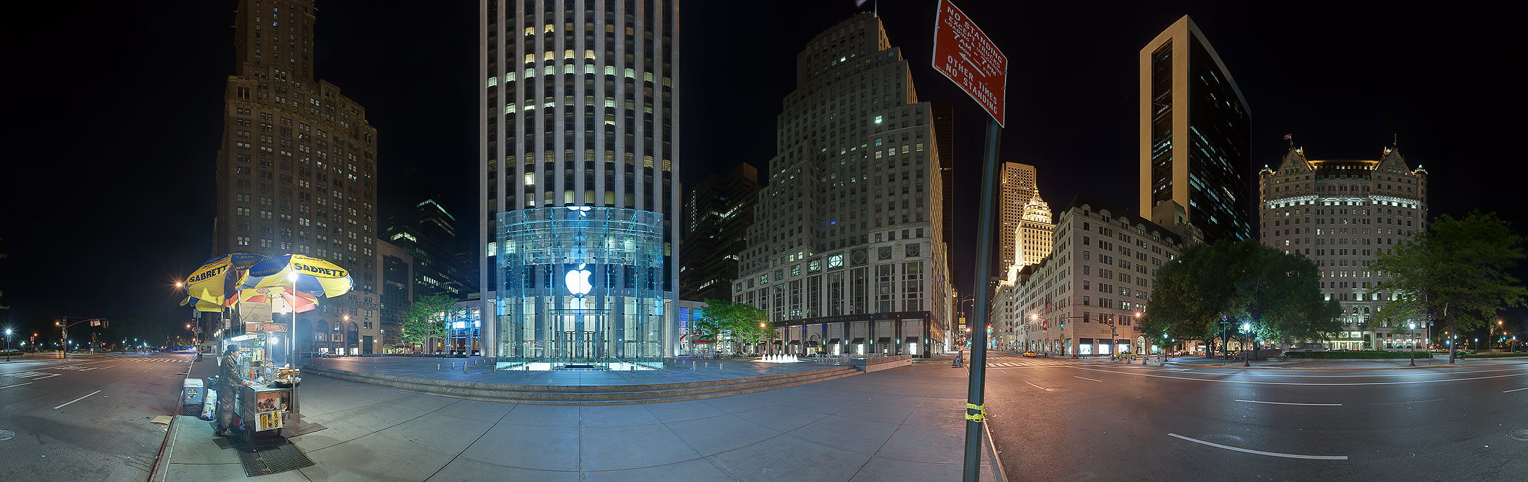 Apple Store 5th Avenue New York City