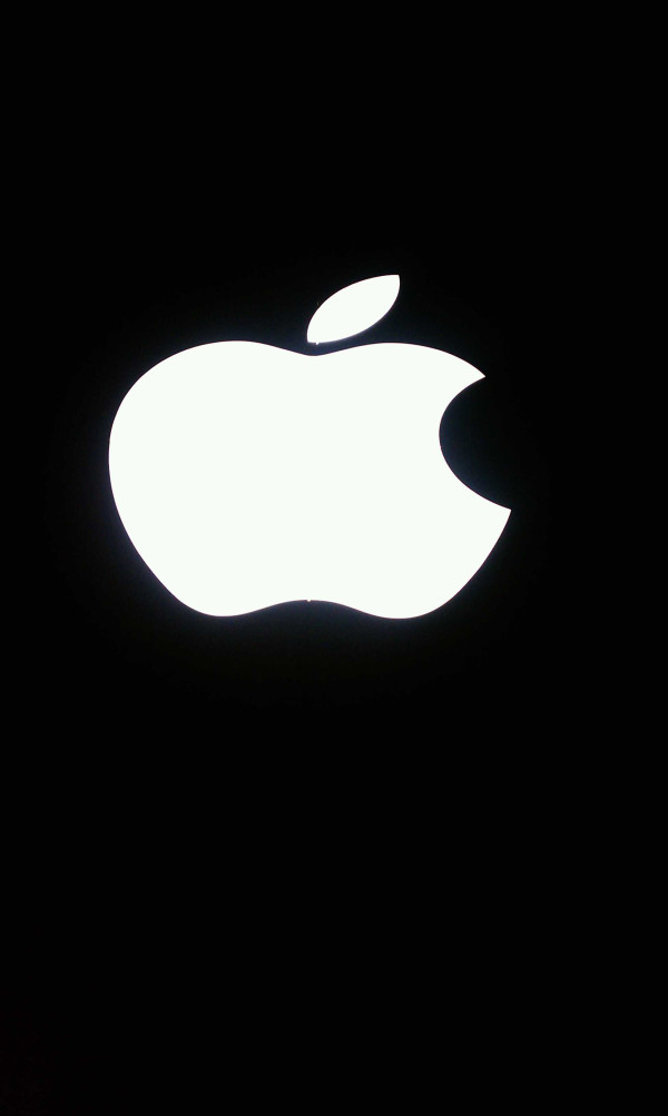 Apple Store Logo