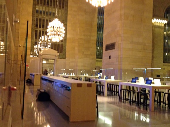 Apple Store New York City Grand Central