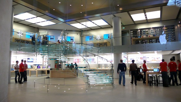 Apple Store Paris Burglary