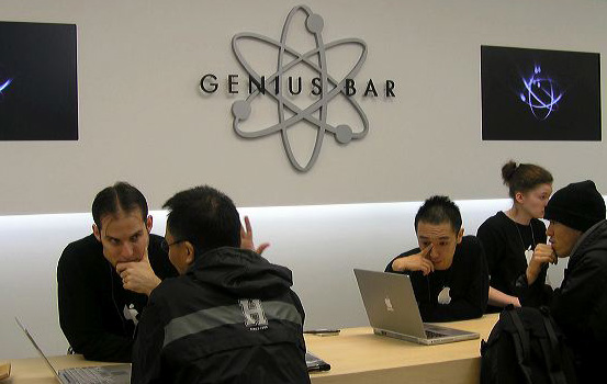 Apple Store Sydney Genius Bar