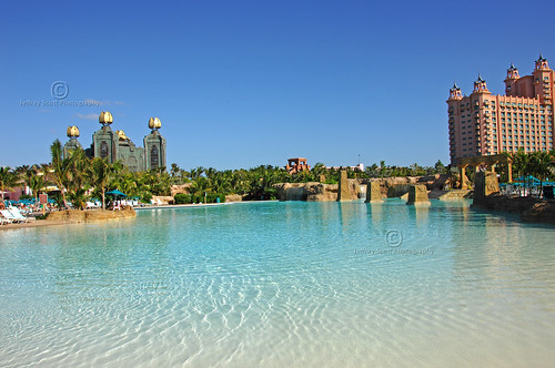 Atlantis Hotel Bahamas Night