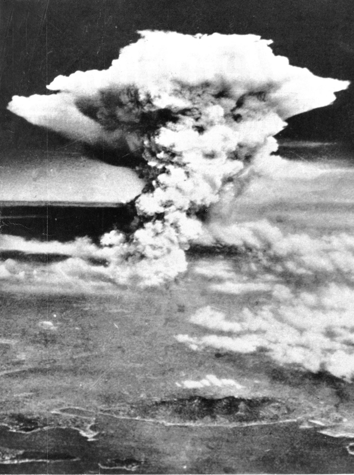 Atomic Bombings Of Hiroshima And Nagasaki