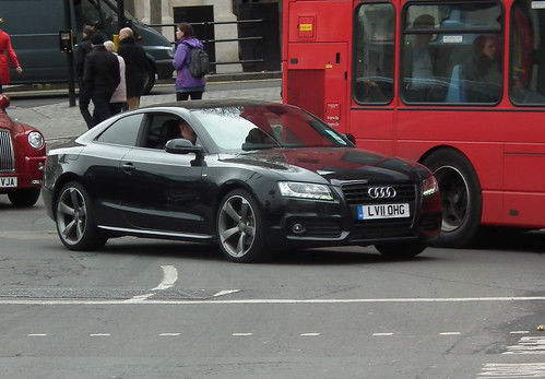 Audi A5 Black Edition Red