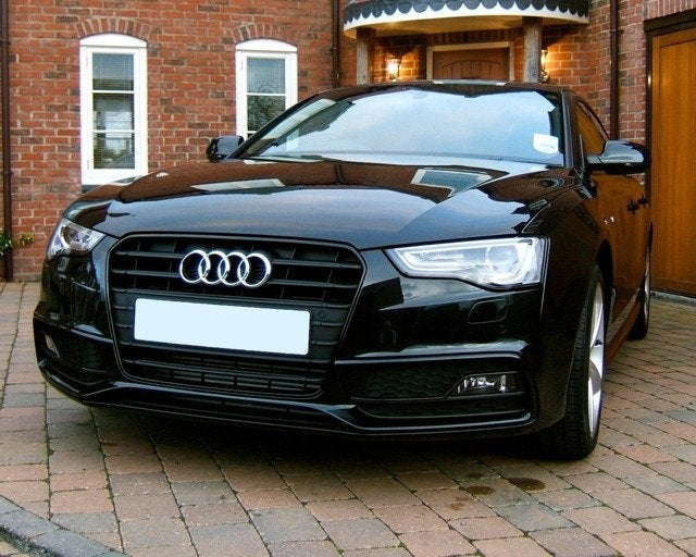 Audi A5 Black Edition Red